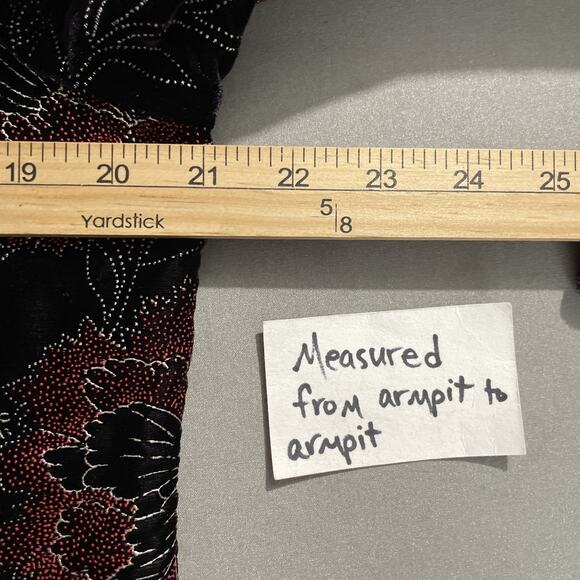 Vintage Black Velvet Jacket Size 12 Goth Floral Collarless Regency Whimsigoth - Picture 8 of 12